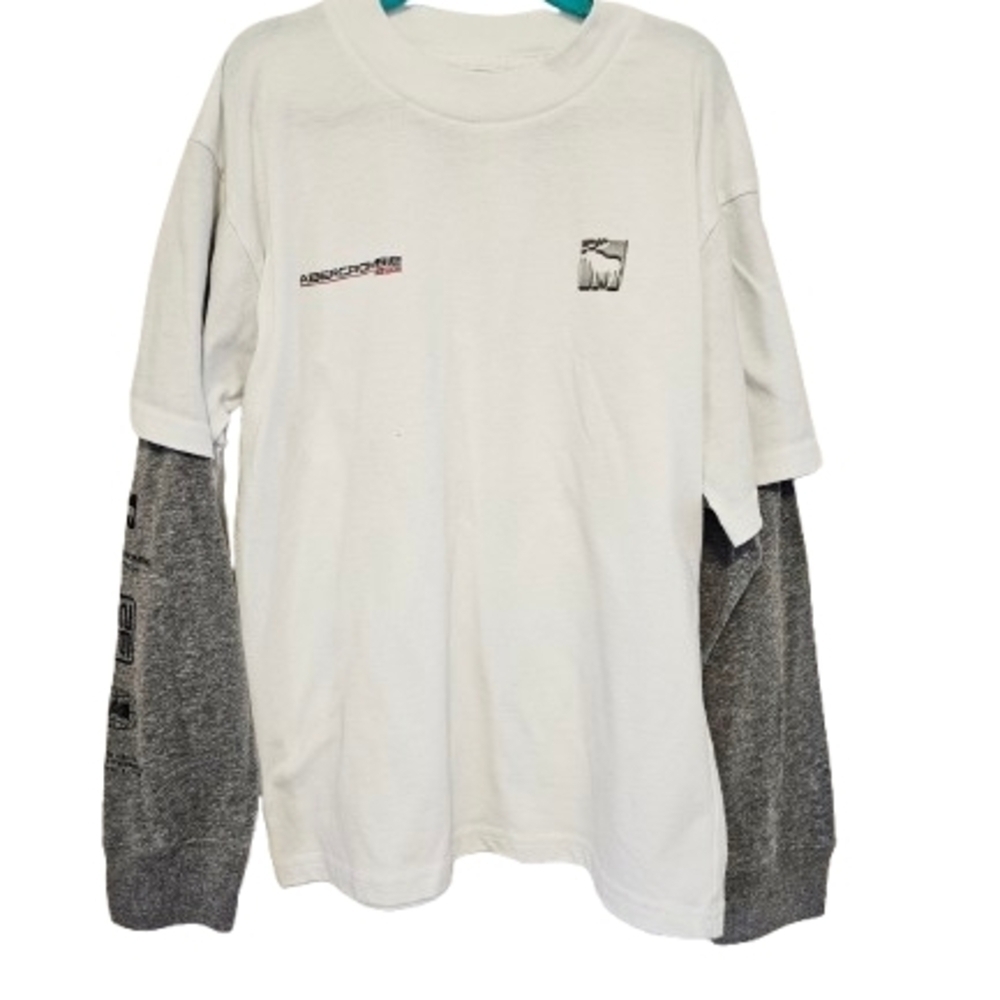Abercrombie Kids White And Gray Long Sleeve Tee Size 9/10
